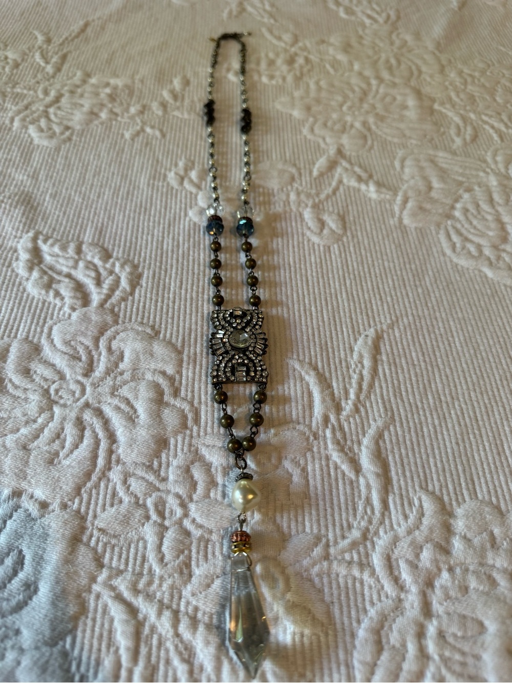 Vintage-Inspired Olive Bead & Crystal Pendant Necklace - Brand Unspecified